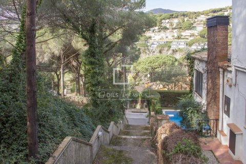 Tontti myytävänä Cabrils, Barcelona, Espanja , 788 m2 No. 192662 - kuva 3