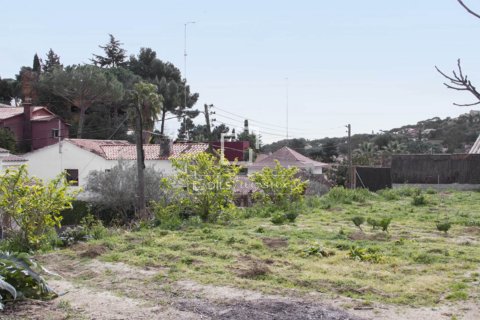 Tontti myytävänä Cabrils, Barcelona, Espanja , 689 m2 No. 192663 - kuva 2