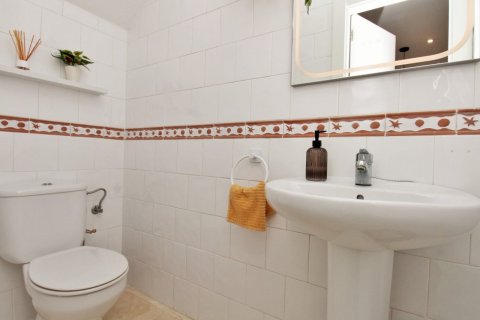 Kamienica w Villamartin, Alicante, Hiszpania 2 sypialnie, 74 mkw. nr 146328 – zdjęcie 17