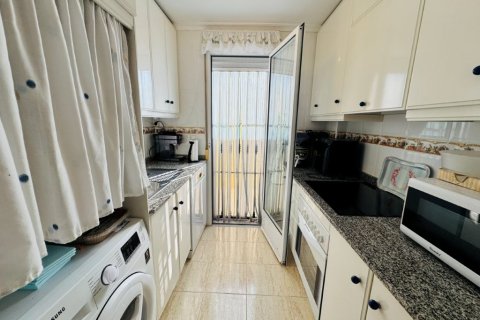 Huoneisto myytävänä La Mata, Alicante, Espanja, 2 makuuhuonetta, 70 m2 No. 155328 - kuva 17
