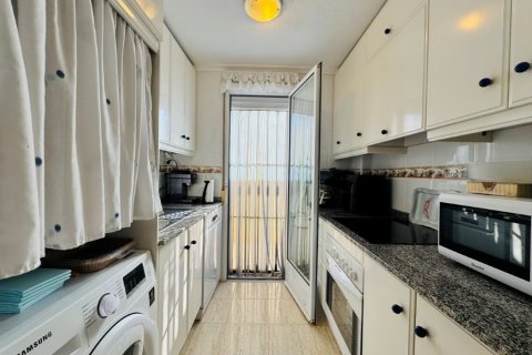 Huoneisto myytävänä La Mata, Alicante, Espanja, 2 makuuhuonetta, 70 m2 No. 155328 - kuva 18