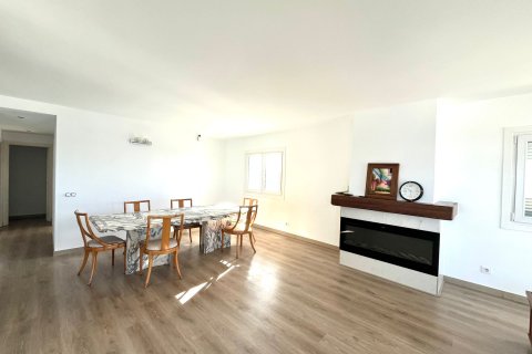 Apartment for rent in Palma de Majorca, Mallorca, Spain 3 bedrooms, 105 sq.m. No. 155326 - photo 2