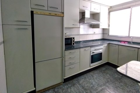 Appartamento in vendita Valencia, Spagna 4 camere da letto, 118 mq. N° 133428 - foto 9