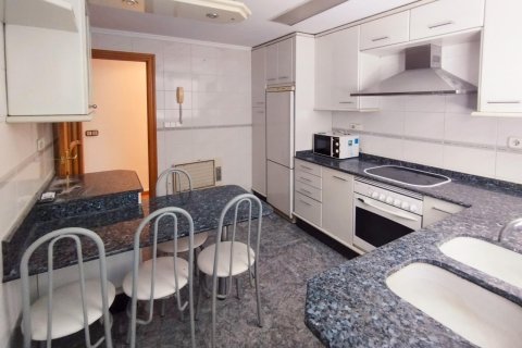 Appartamento in vendita Valencia, Spagna 4 camere da letto, 118 mq. N° 133428 - foto 7
