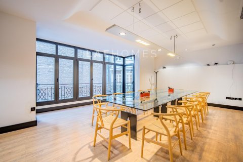 Продажа квартиры Валенсия, Испания 5 спален, 257м2 №133431 - фото 3