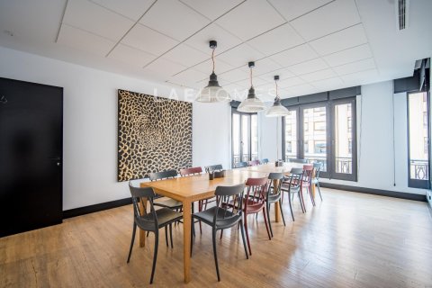 Продажа квартиры Валенсия, Испания 5 спален, 257м2 №133431 - фото 2