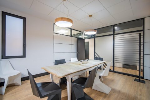 Продажа квартиры Валенсия, Испания 5 спален, 257м2 №133431 - фото 9