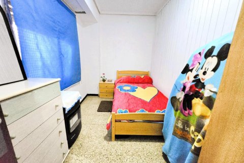 Apartment for sale Valencia, Spain 4 bedrooms, 135 sq.m. No. 133429 - photo 25
