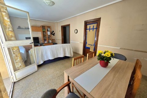 Apartment for sale Valencia, Spain 4 bedrooms, 135 sq.m. No. 133429 - photo 6