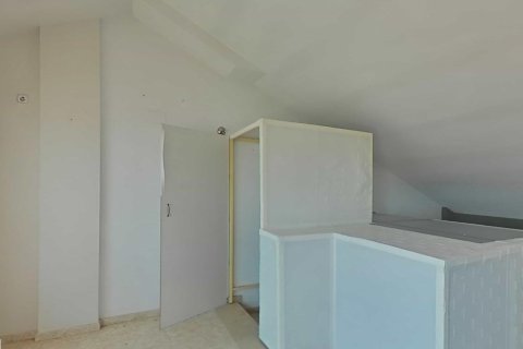 Duplex for sale Valencia, Spain 5 bedrooms, 295 sq.m. No. 133426 - photo 21