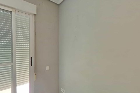 Duplex for sale Valencia, Spain 5 bedrooms, 295 sq.m. No. 133426 - photo 12