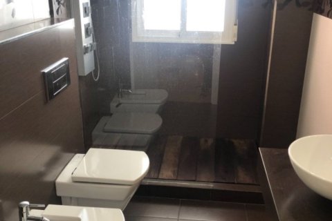 Duplex for sale Valencia, Spain 3 bedrooms, 485 sq.m. No. 133425 - photo 24