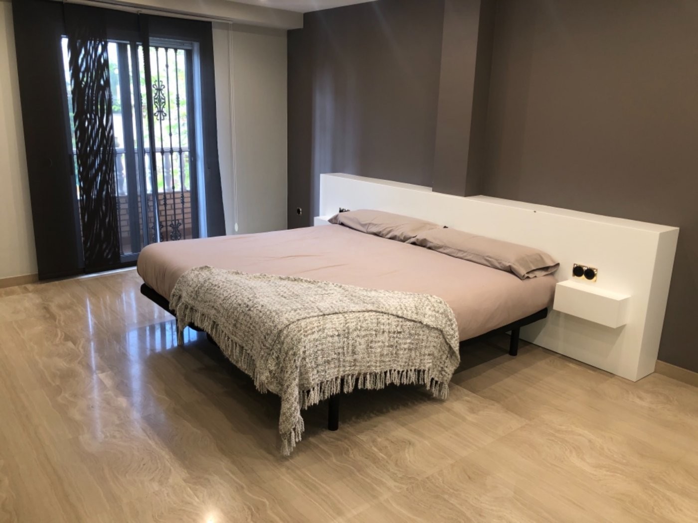 Duplex in Valencia, Spain 3 bedrooms, 485 sq.m. No. 133425