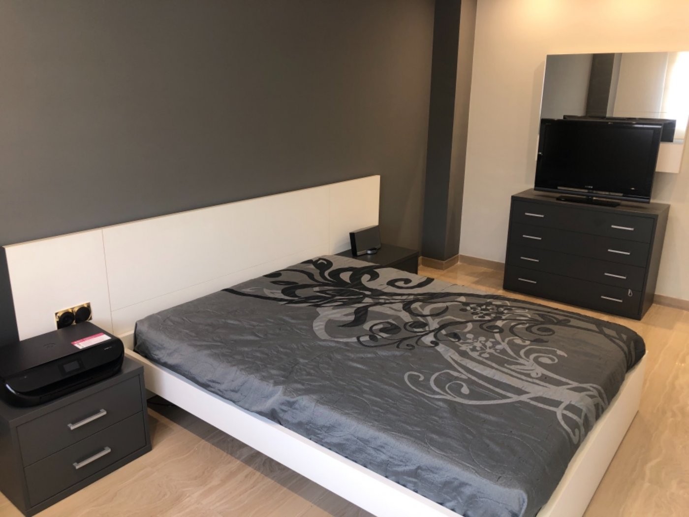 Duplex in Valencia, Spain 3 bedrooms, 485 sq.m. No. 133425