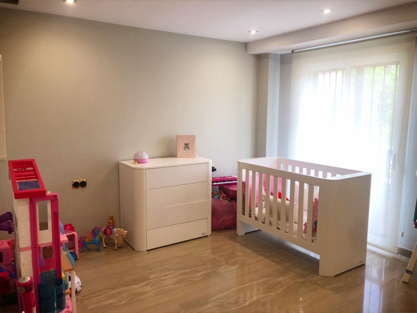 Duplex in Valencia, Spain 3 bedrooms, 485 sq.m. No. 133425