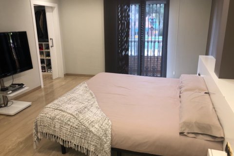Duplex for sale Valencia, Spain 3 bedrooms, 485 sq.m. No. 133425 - photo 30