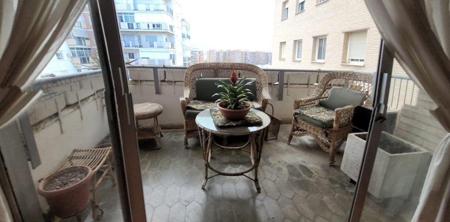 Dzīvoklis Valencia, Spānijā 5 istabas, 149 m2 Nr. 133427