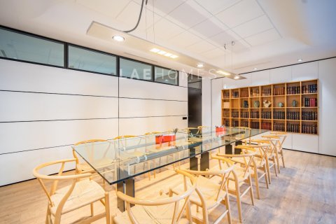 Dzīvoklis pārdošanā Valencia, Spānijā 10 istabas, 514 m2 Nr. 133430 - attēls 3