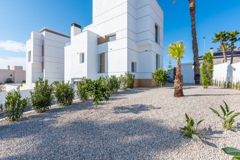 Villa en venta Ciudad Quesada, Alicante, España 4 dormitorios, 396 m2 No. 134045 - foto 18