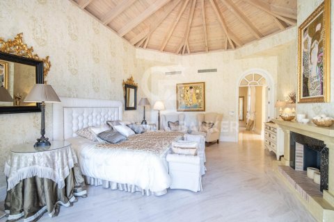 Сasa en venta en Marbella, Málaga, España 5 dormitorios, 1265 m2 No. 158072 - foto 7