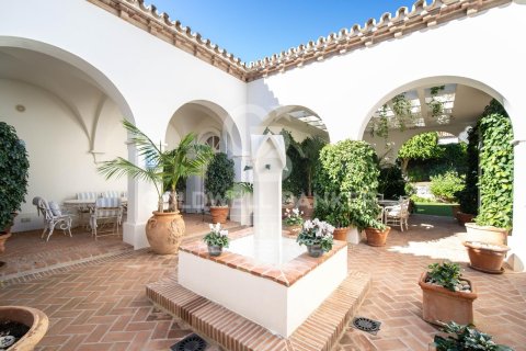 Сasa en venta en Marbella, Málaga, España 5 dormitorios, 1265 m2 No. 158072 - foto 10