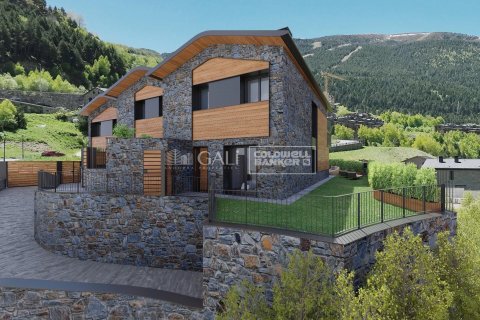 House for sale in Principado De Andorra (Ninguna Poblacion Tiene C.P.), Lleida, Spain 3 bedrooms, 354 sq.m. No. 158071 - photo 5