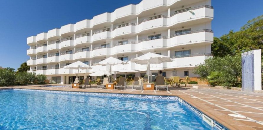 Отель в Испании 100000м2 №151939