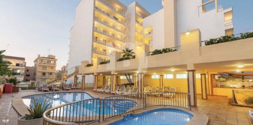 Отель в Испании 9800м2 №151949