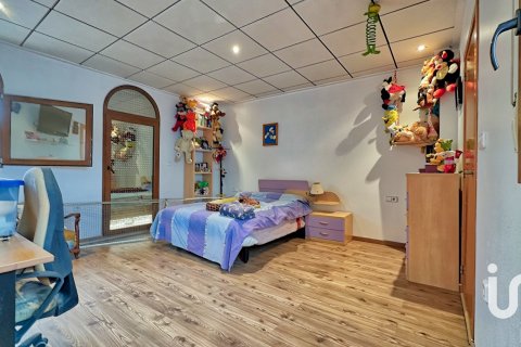 House for sale in Pego, Alicante, Spain 5 bedrooms, 248 sq.m. No. 153059 - photo 23