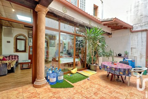 House for sale in Pego, Alicante, Spain 5 bedrooms, 248 sq.m. No. 153059 - photo 2