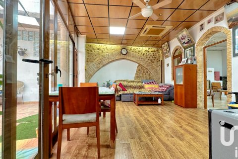 House for sale in Pego, Alicante, Spain 5 bedrooms, 248 sq.m. No. 153059 - photo 7