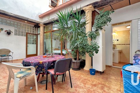 House for sale in Pego, Alicante, Spain 5 bedrooms, 248 sq.m. No. 153059 - photo 3