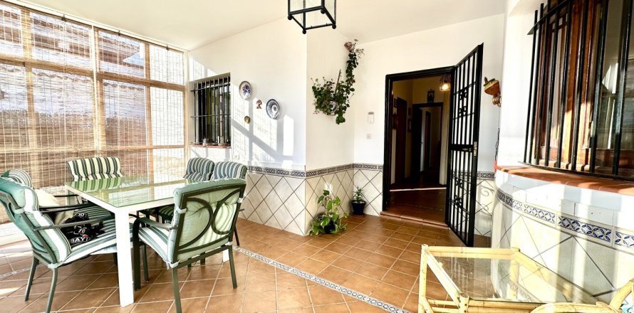 Talo Lepe, Huelva, Espanja 4 makuuhuonetta, 804 m2 No. 153054