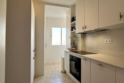 Takvåning till salu i Alicante, Spanien 2 sovrum, 77 kvm. Nr. 153057 - foto 15