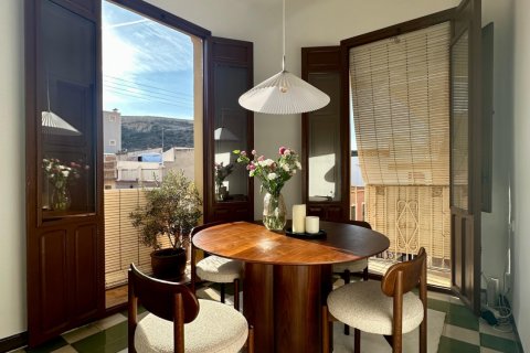 Takvåning till salu i Alicante, Spanien 2 sovrum, 77 kvm. Nr. 153057 - foto 9