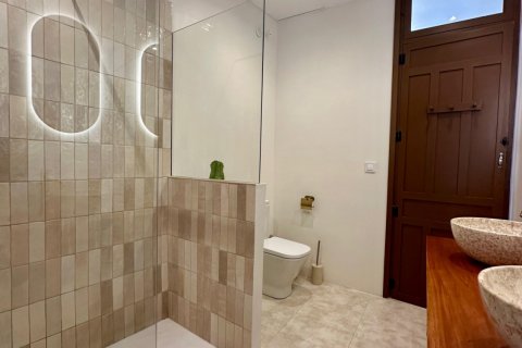 Takvåning till salu i Alicante, Spanien 2 sovrum, 77 kvm. Nr. 153057 - foto 18