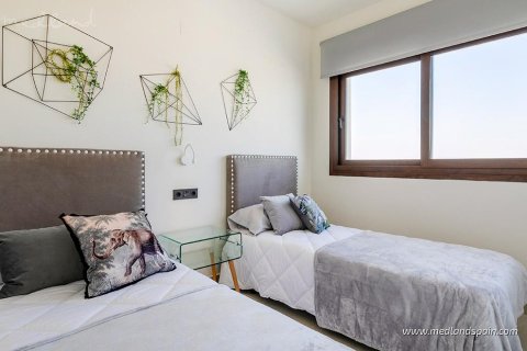 Apartment for sale Los Balcones, Alicante, Spain 3 bedrooms, 70 sq.m. No. 132895 - photo 11
