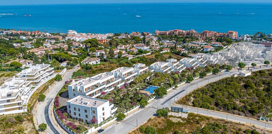 Dzīvoklis Estepona, Malaga, Spānijā 3 istabas, 125.37 m2 Nr. 132899