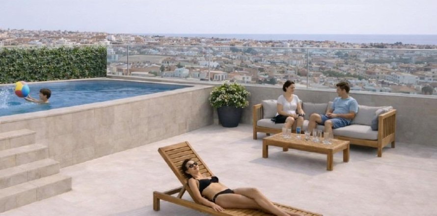 Ático en Torrevieja, Alicante, España 2 dormitorios, 90 m2 No. 170319