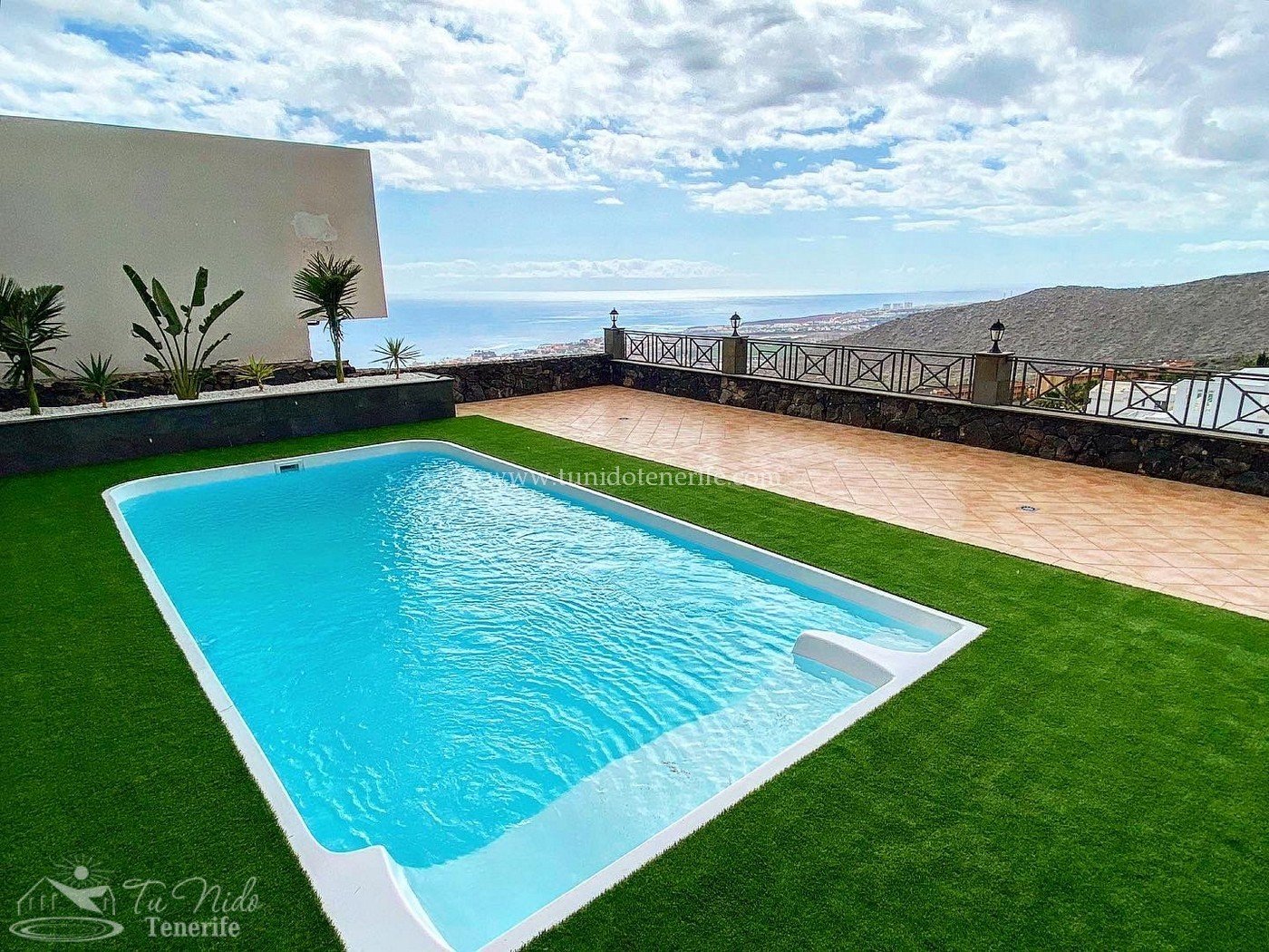 Villa en Torviscas, Tenerife, España 4 dormitorios, 1070 m2 No. 64414