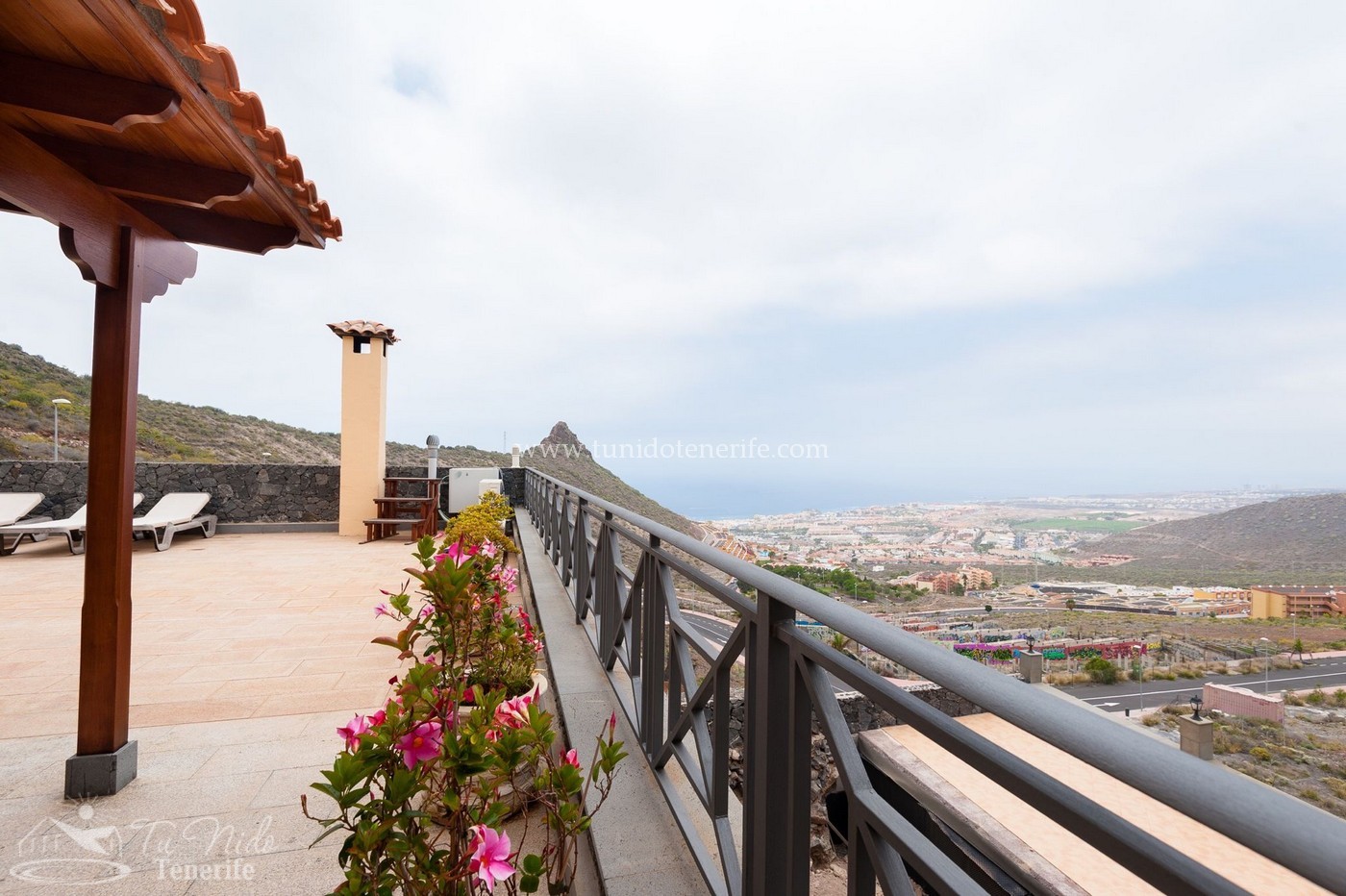 Villa en Torviscas, Tenerife, España 4 dormitorios, 1070 m2 No. 64414
