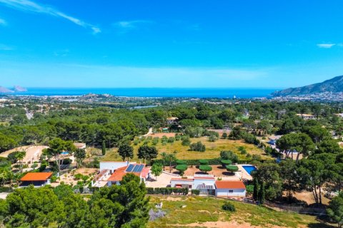 Villa for sale in Albir, Alicante, Spain 5 bedrooms, 380 sq.m. No. 181068 - photo 10