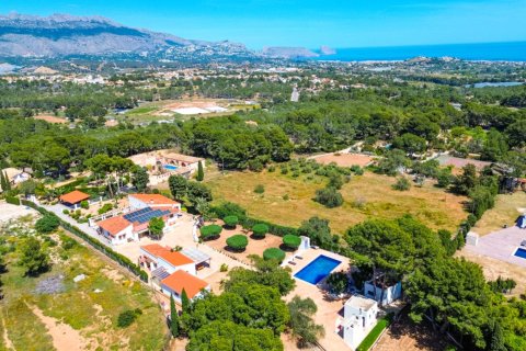 Villa for sale in Albir, Alicante, Spain 5 bedrooms, 380 sq.m. No. 181068 - photo 4