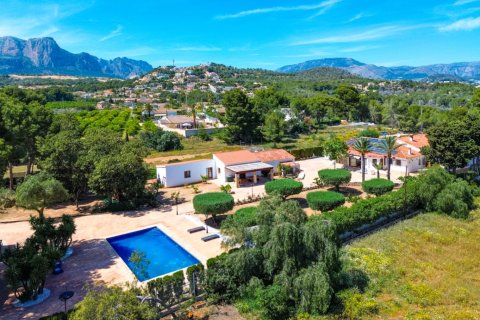 Villa for sale in Albir, Alicante, Spain 5 bedrooms, 380 sq.m. No. 181068 - photo 3