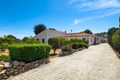 Villa for sale in Albir, Alicante, Spain 5 bedrooms, 380 sq.m. No. 181068 - photo 15