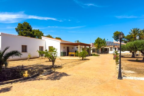 Villa for sale in Albir, Alicante, Spain 5 bedrooms, 380 sq.m. No. 181068 - photo 25
