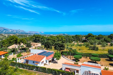 Villa for sale in Albir, Alicante, Spain 5 bedrooms, 380 sq.m. No. 181068 - photo 9