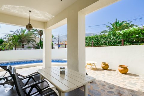 Villa en venta en Albir, Alicante, España 4 dormitorios, 305 m2 No. 181063 - foto 15