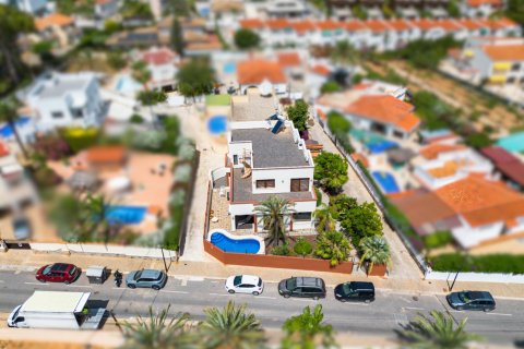 Villa en venta en Albir, Alicante, España 4 dormitorios, 305 m2 No. 181063 - foto 2
