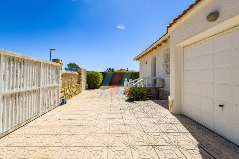 Villa zum Verkauf in La Nucia, Alicante, Spanien 3 Schlafzimmer, 140 m2 Nr. 181067 - Foto 18